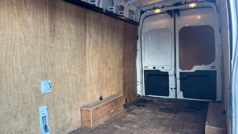 Ford Transit 350 L4 Diesel Rwd 2.0 EcoBlue 130ps H3 Leader Van